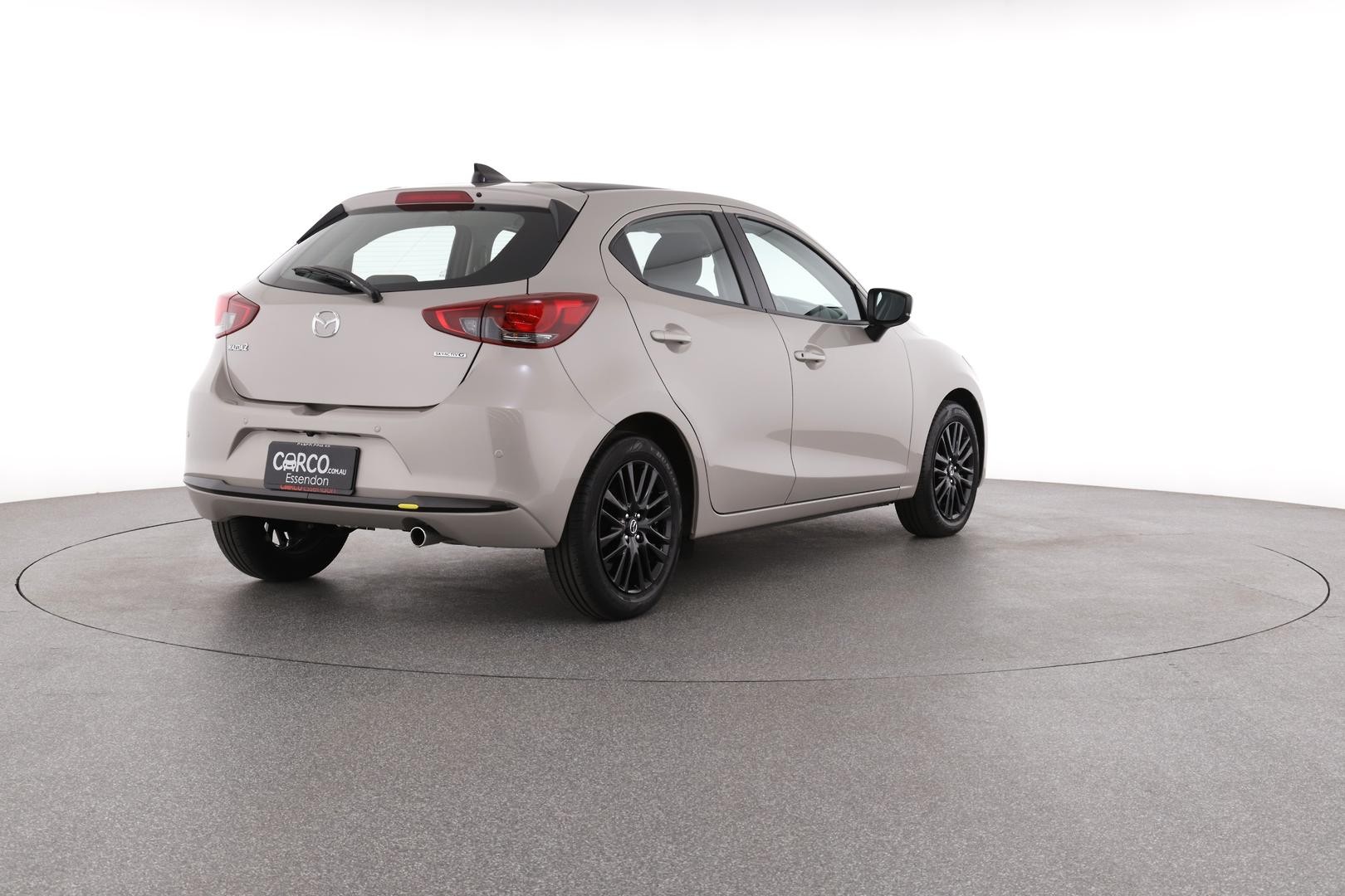 Mazda 2 image 4