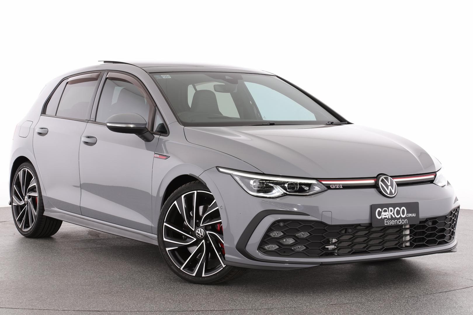 Volkswagen Golf image 1