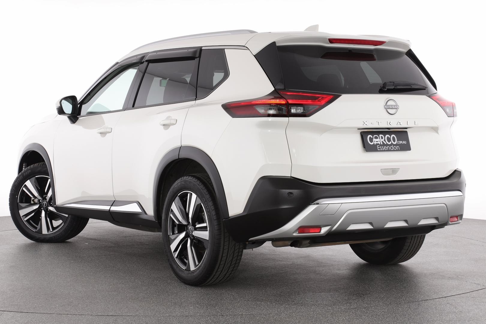 Nissan X-trail image 2