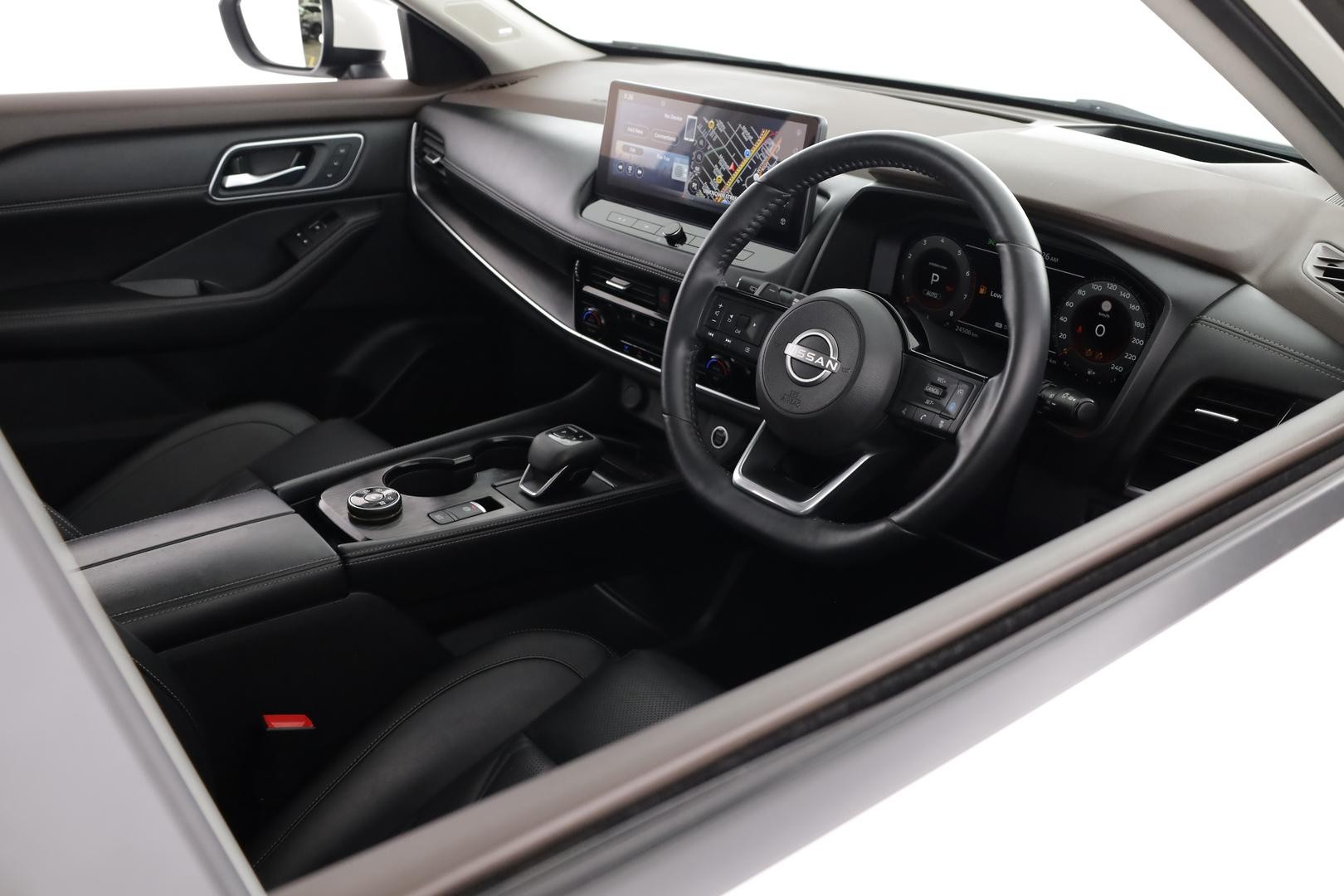 Nissan X-trail image 4