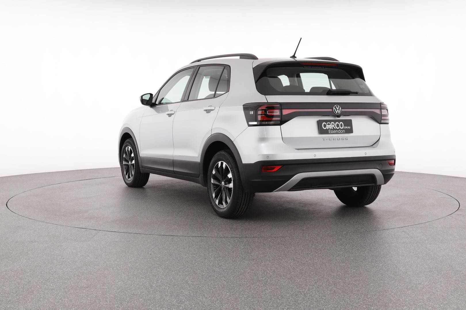 Volkswagen T-cross image 3