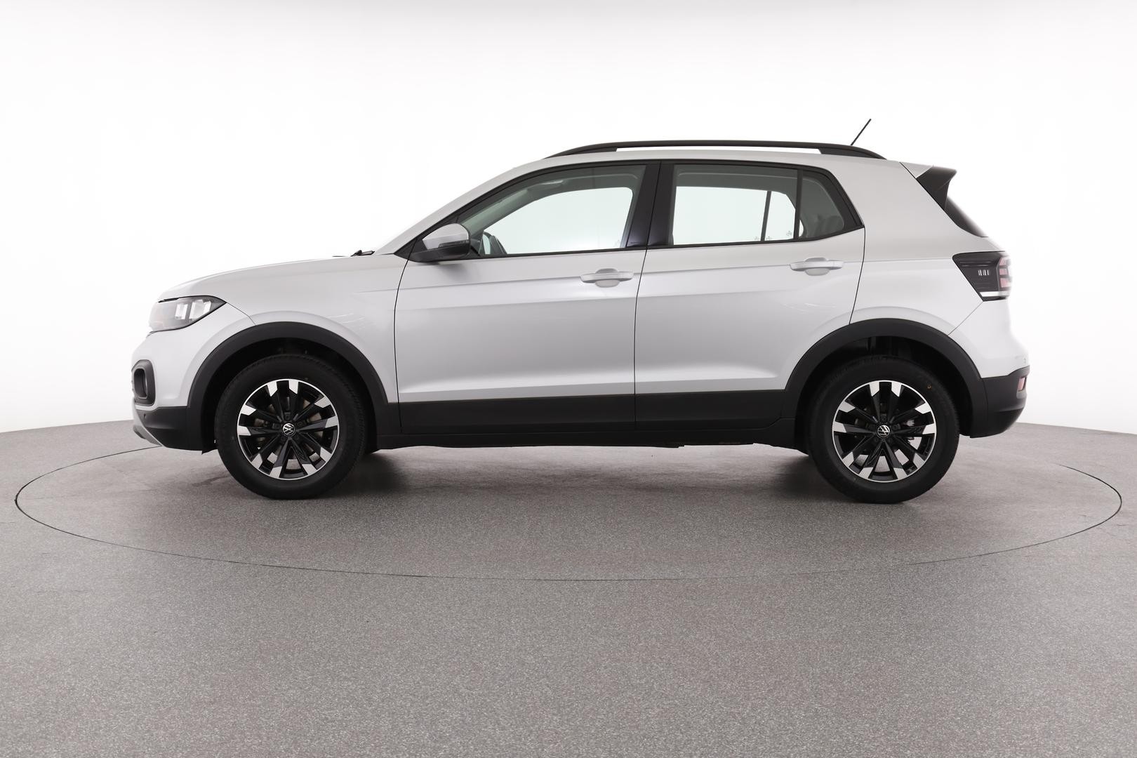 Volkswagen T-cross image 2