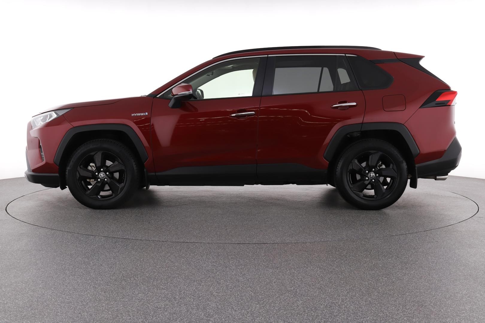 Toyota Rav4 image 2