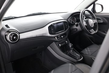 https://dvg-vehicle-assets.s3.amazonaws.com/C001885/3e2ickt0c88mnye6jsv3tfpgz.jpg