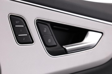 https://dvg-vehicle-assets.s3.amazonaws.com/C001899/27kae0hrzeo8ksawjmf628cc.jpg