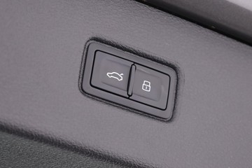 https://dvg-vehicle-assets.s3.amazonaws.com/C001899/a93qnqxmzapyyiqwdy9dmxdzs.jpg
