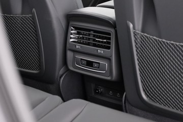 https://dvg-vehicle-assets.s3.amazonaws.com/C001899/agwlfu2gdpeosb6frlr1eom6o.jpg
