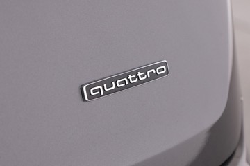 https://dvg-vehicle-assets.s3.amazonaws.com/C001899/c8lx196d4sv5tzal1az76w2pq.jpg