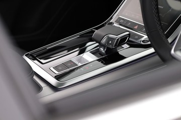 https://dvg-vehicle-assets.s3.amazonaws.com/C001899/ew3xox542r61axhwoodzzw50.jpg