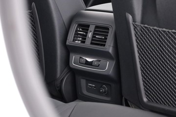 https://dvg-vehicle-assets.s3.amazonaws.com/C001900/bne77d1o6znhlzc1n1dbfn6t4.jpg