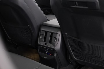 https://dvg-vehicle-assets.s3.amazonaws.com/C001906/drbva0fdzx9zveld28mcew0z0.jpg