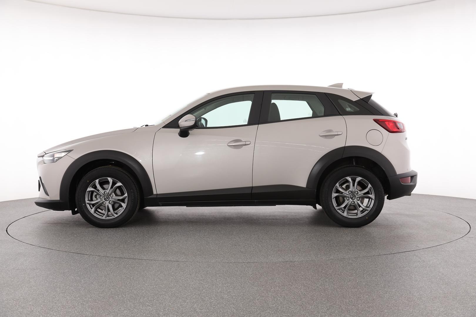 Mazda Cx-3 image 4