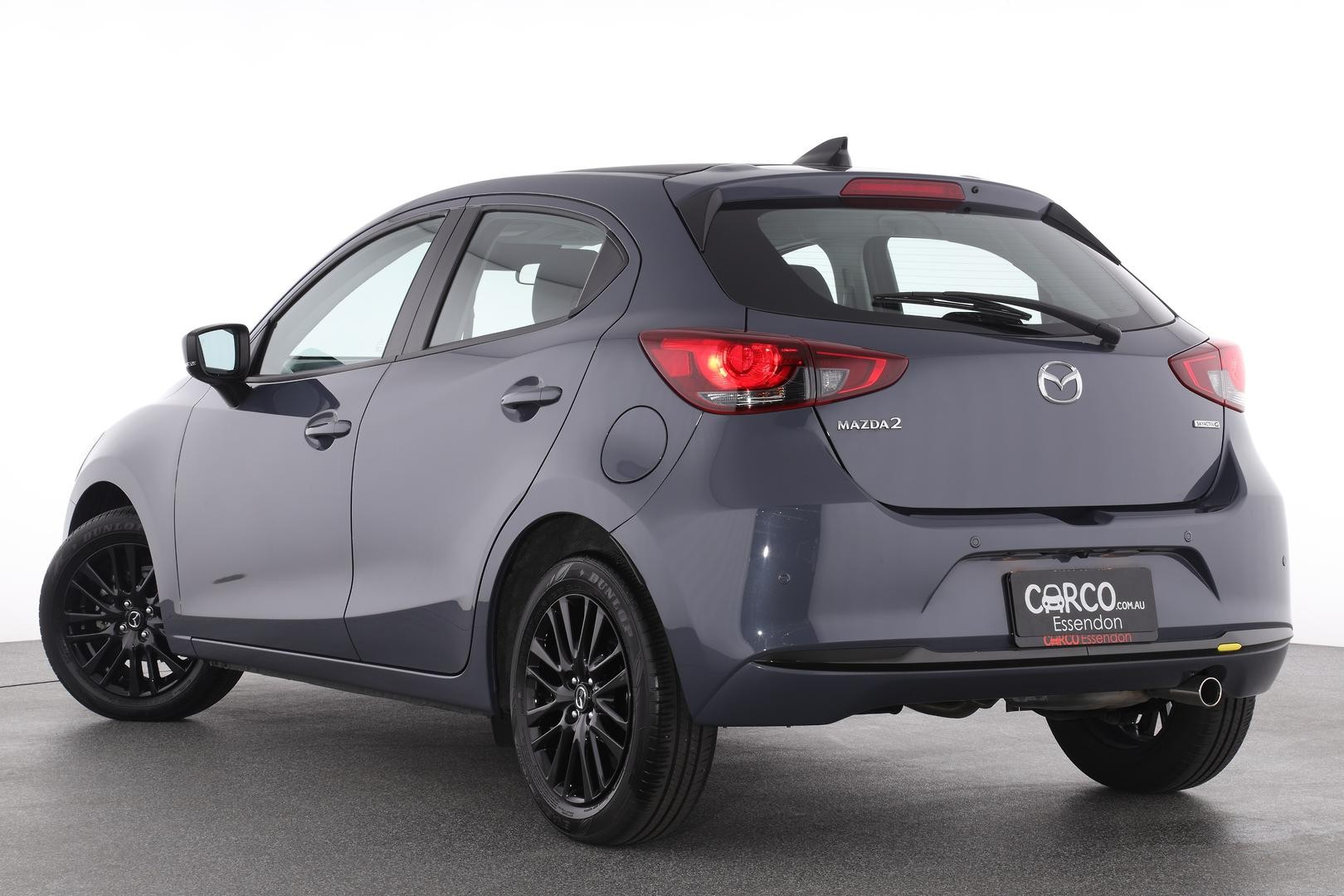 Mazda 2 image 2