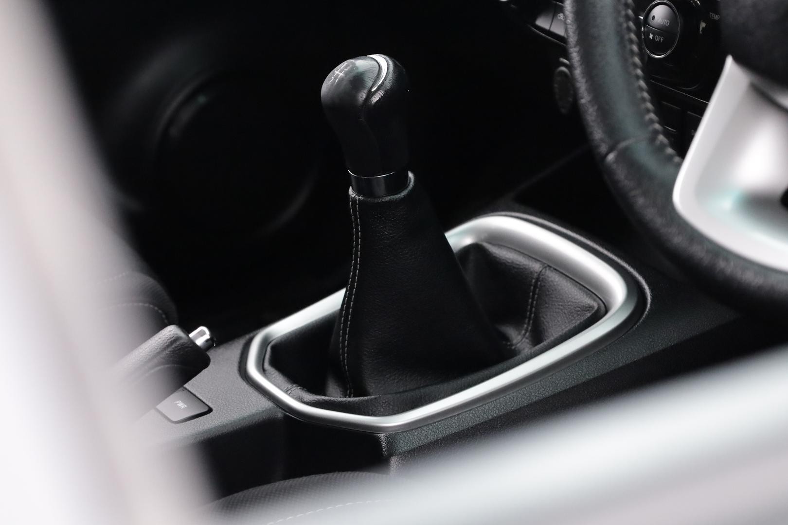 Toyota Hilux image 3