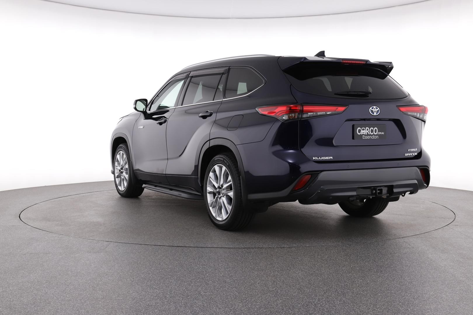 Toyota Kluger image 3