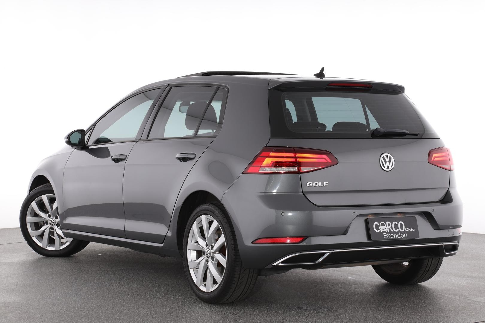 Volkswagen Golf image 2