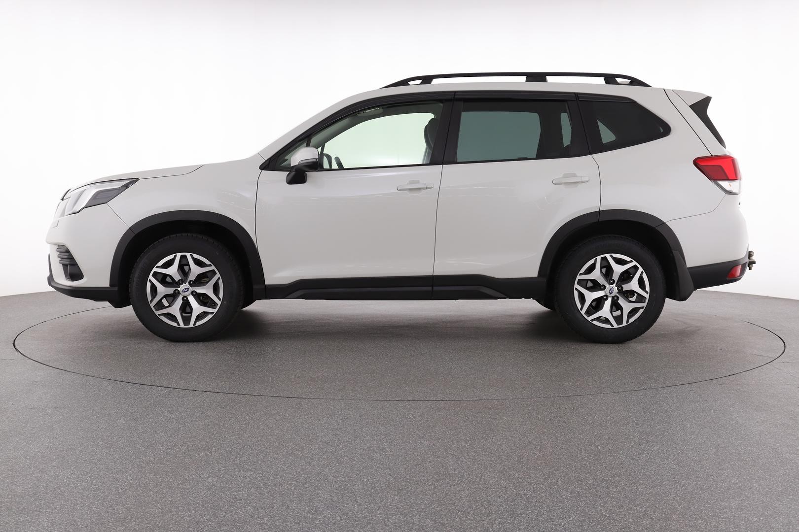 Subaru Forester image 2