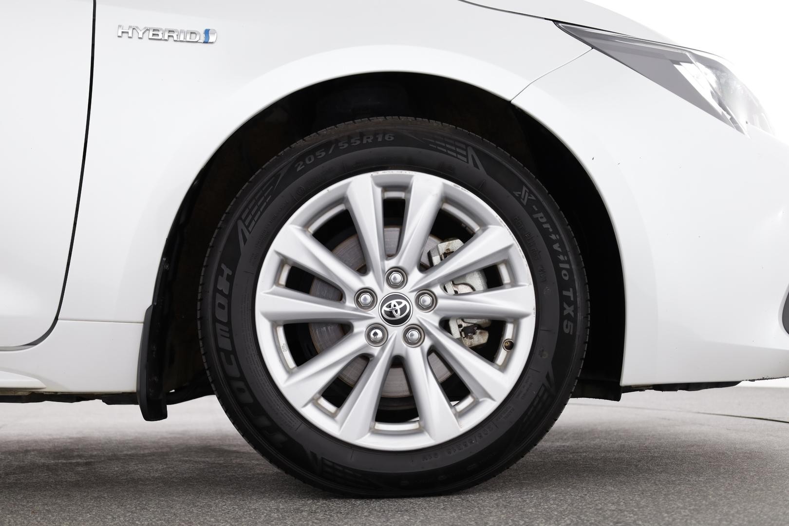 Toyota Corolla image 3