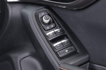 https://dvg-vehicle-assets.s3.amazonaws.com/C002054/8yt4q5dlyni7mszzg8g6zdeks.jpg