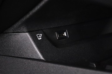 https://dvg-vehicle-assets.s3.amazonaws.com/C002079/a5idnlki0voqtmqyywghllgs6.jpg