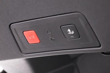 https://dvg-vehicle-assets.s3.amazonaws.com/C002079/blwejggewj50uatec6z1ydedu.jpg