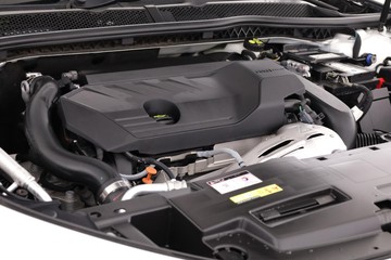 https://dvg-vehicle-assets.s3.amazonaws.com/C002079/bza716z0bt5jjy4pq4ssuy42g.jpg