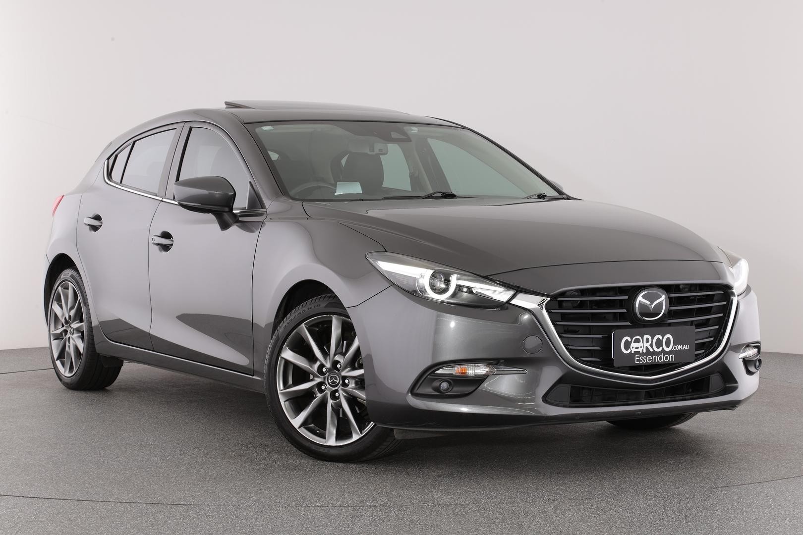 Mazda 3 image 1