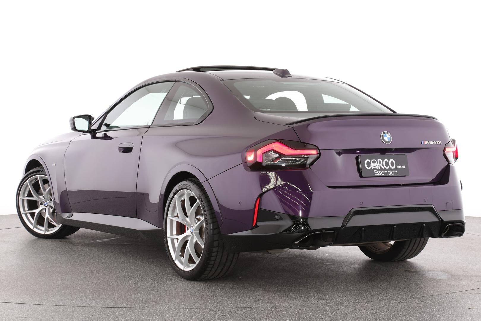 BMW 2 Series image 2