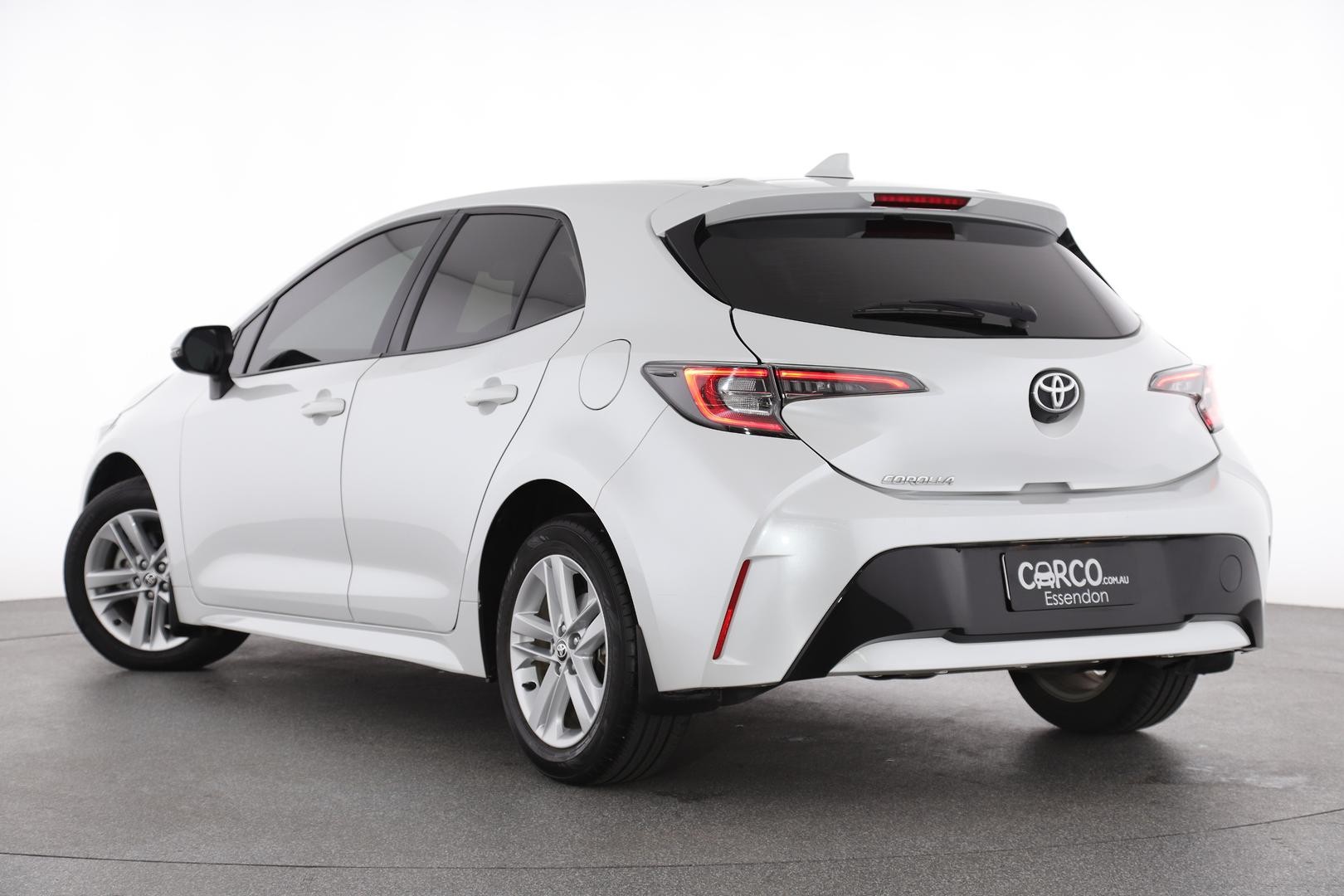 Toyota Corolla image 2