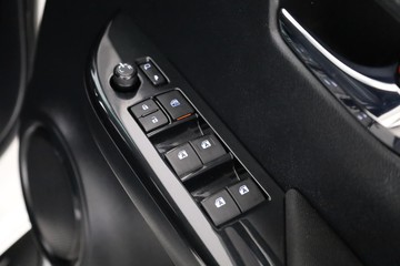 https://dvg-vehicle-assets.s3.amazonaws.com/C002181/51jaiw6pq0xgdbmlz2z7ptubo.jpg