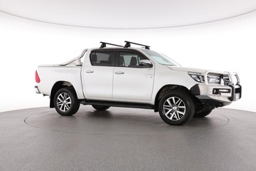 https://dvg-vehicle-assets.s3.amazonaws.com/C002181/ce5k92wylgqborq4za3u64dx6.jpg