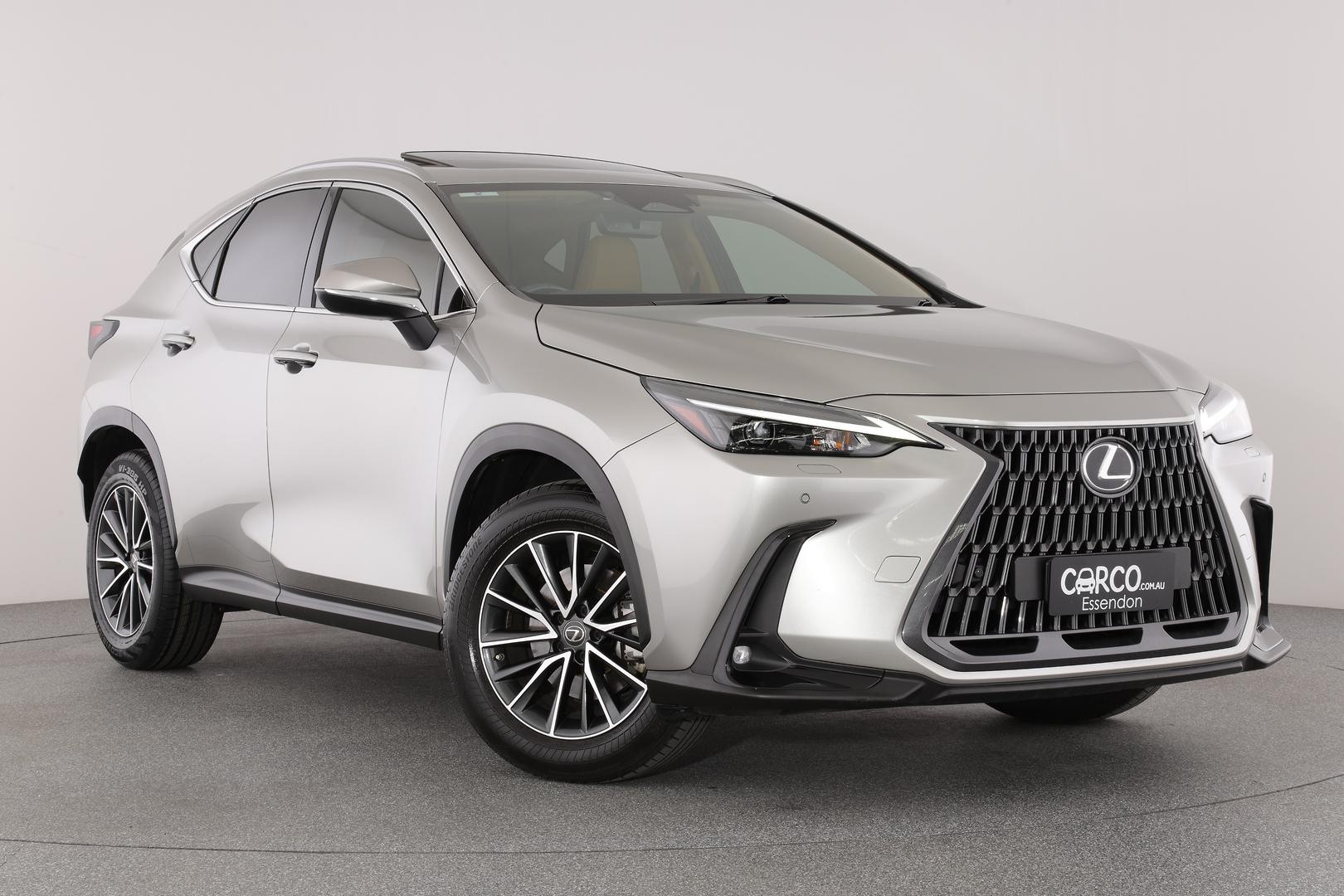 Lexus Nx image 1