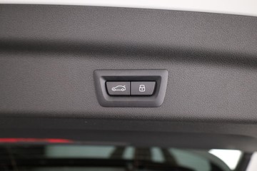 https://dvg-vehicle-assets.s3.amazonaws.com/C002206/dec4fo02ozlcm16e6f3csxaqm.jpg