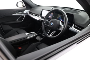 https://dvg-vehicle-assets.s3.amazonaws.com/C002206/dibhr480gy0reik0o5hqde0t0.jpg