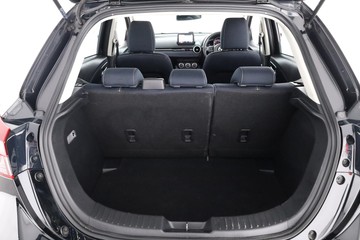 https://dvg-vehicle-assets.s3.amazonaws.com/C002208/9opnpnohuamqot4fwijglw0g1.jpg