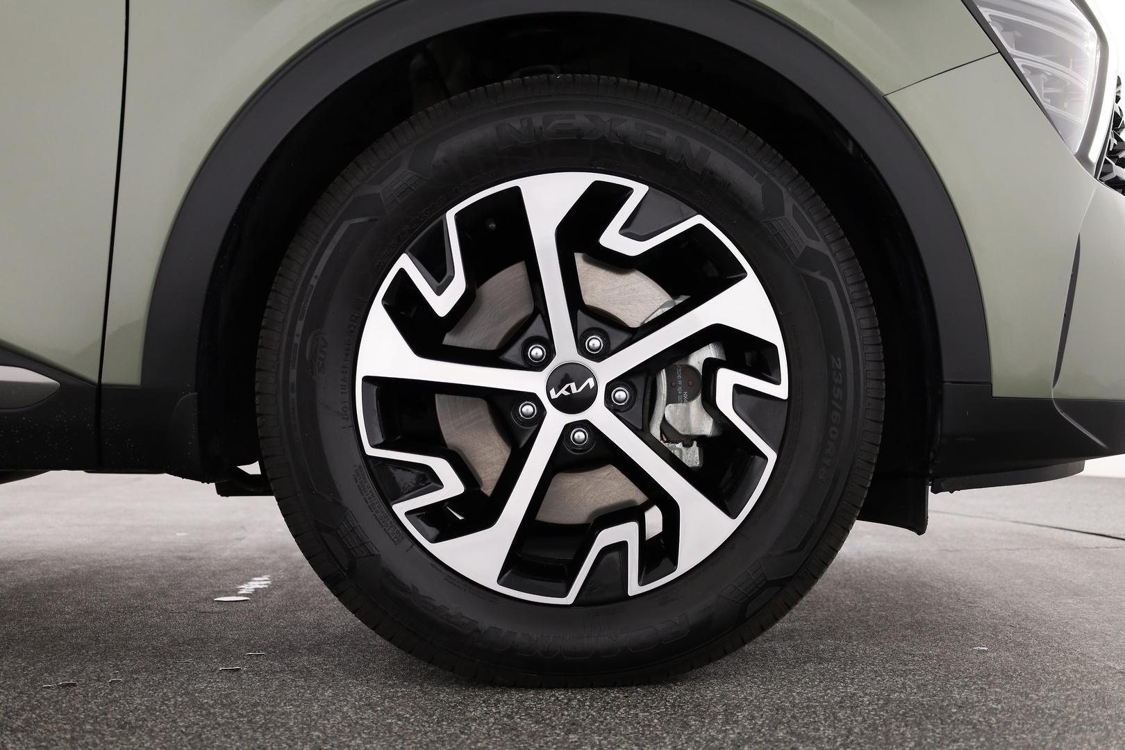 Kia Sportage image 3