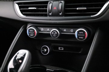 https://dvg-vehicle-assets.s3.amazonaws.com/C002216/3nw3yh9dh56tnqw98w2sh67q6.jpg