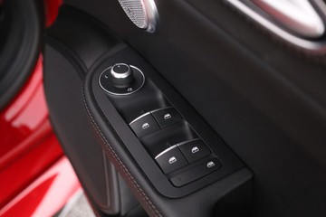 https://dvg-vehicle-assets.s3.amazonaws.com/C002216/4u64bmmpasvzv4wvpx58r7si.jpg