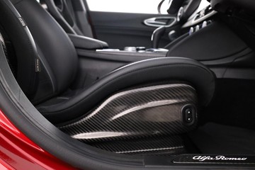 https://dvg-vehicle-assets.s3.amazonaws.com/C002216/6hzafl126xesiajaoe8w4mdsm.jpg