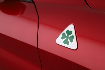 https://dvg-vehicle-assets.s3.amazonaws.com/C002216/84m59ljw7uko1nkrmkjzywqch.jpg