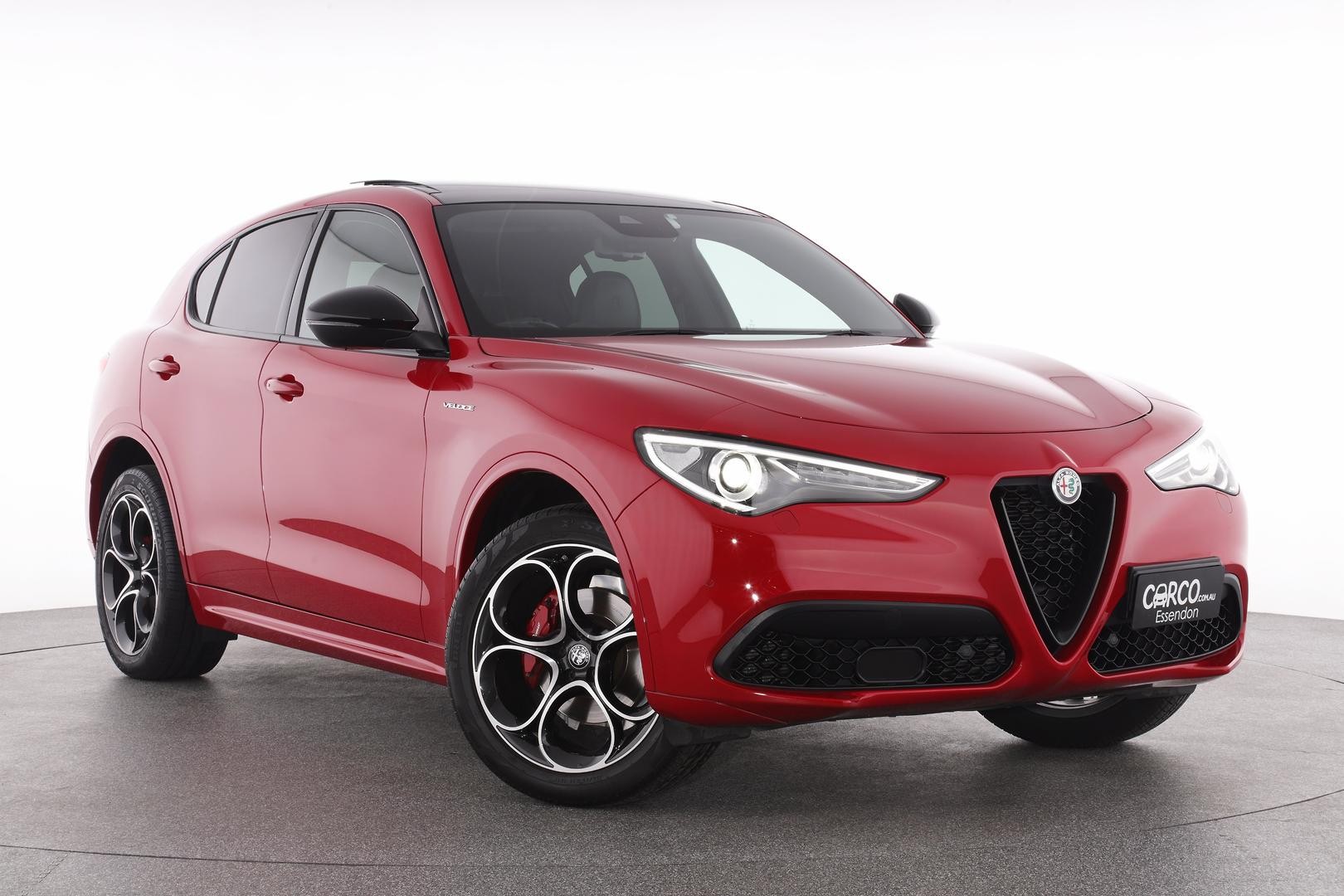 Alfa Romeo Stelvio image 1