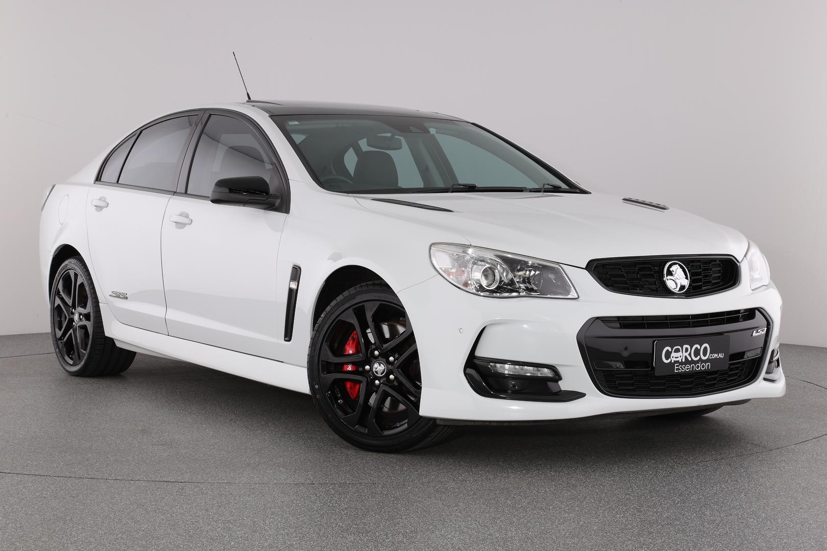 Holden Commodore image 1