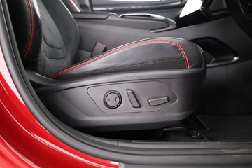 https://dvg-vehicle-assets.s3.amazonaws.com/C002241/1edz0tycp81o7h9vq44drn4t5.jpg
