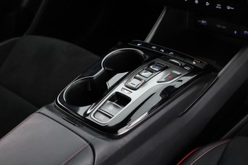 https://dvg-vehicle-assets.s3.amazonaws.com/C002241/8rk1hprnuvn42412eqrxvbag.jpg