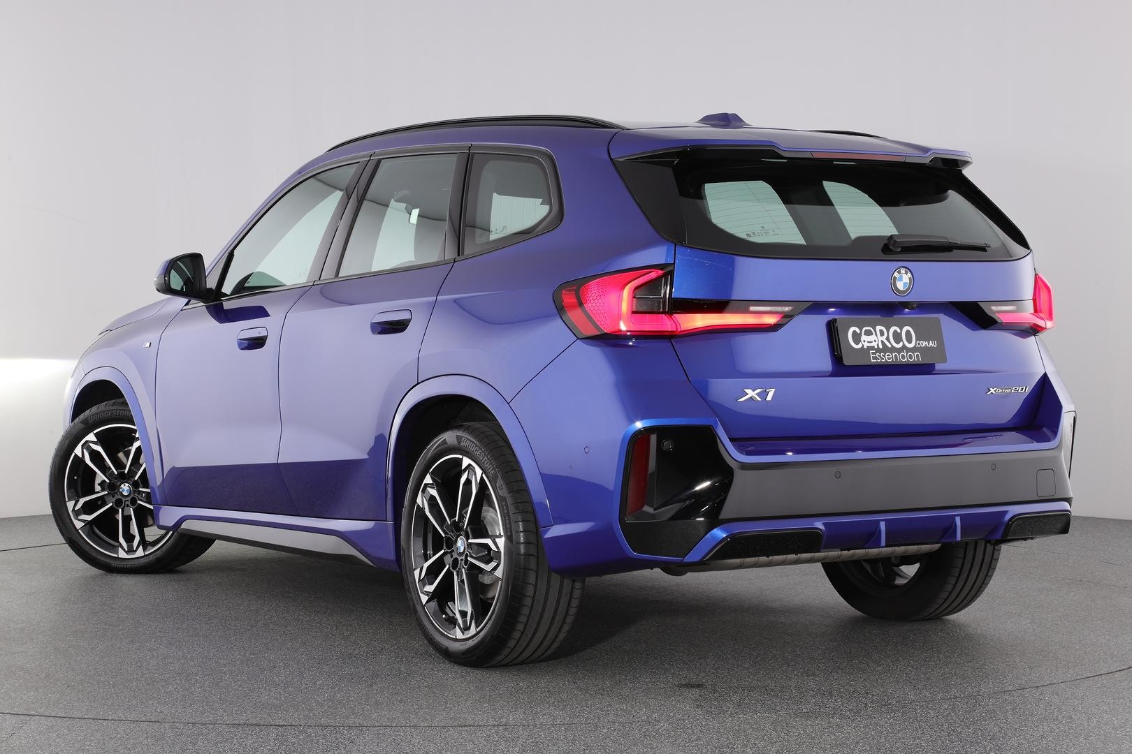 BMW X1 image 2