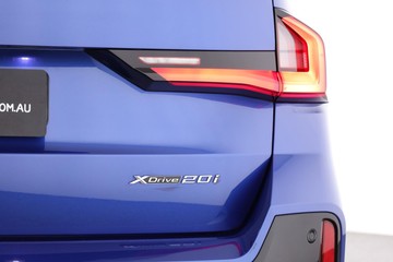 https://dvg-vehicle-assets.s3.amazonaws.com/C002244/5742dsx6mnn03feyjmlqnlt06.jpg