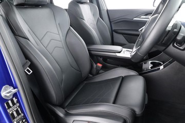 https://dvg-vehicle-assets.s3.amazonaws.com/C002244/eswymesplx7fa0ef89pun24oj.jpg