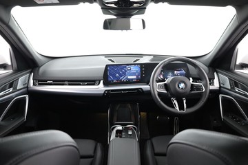 https://dvg-vehicle-assets.s3.amazonaws.com/C002245/3w88b9xa2iafempfoed8lia7y.jpg