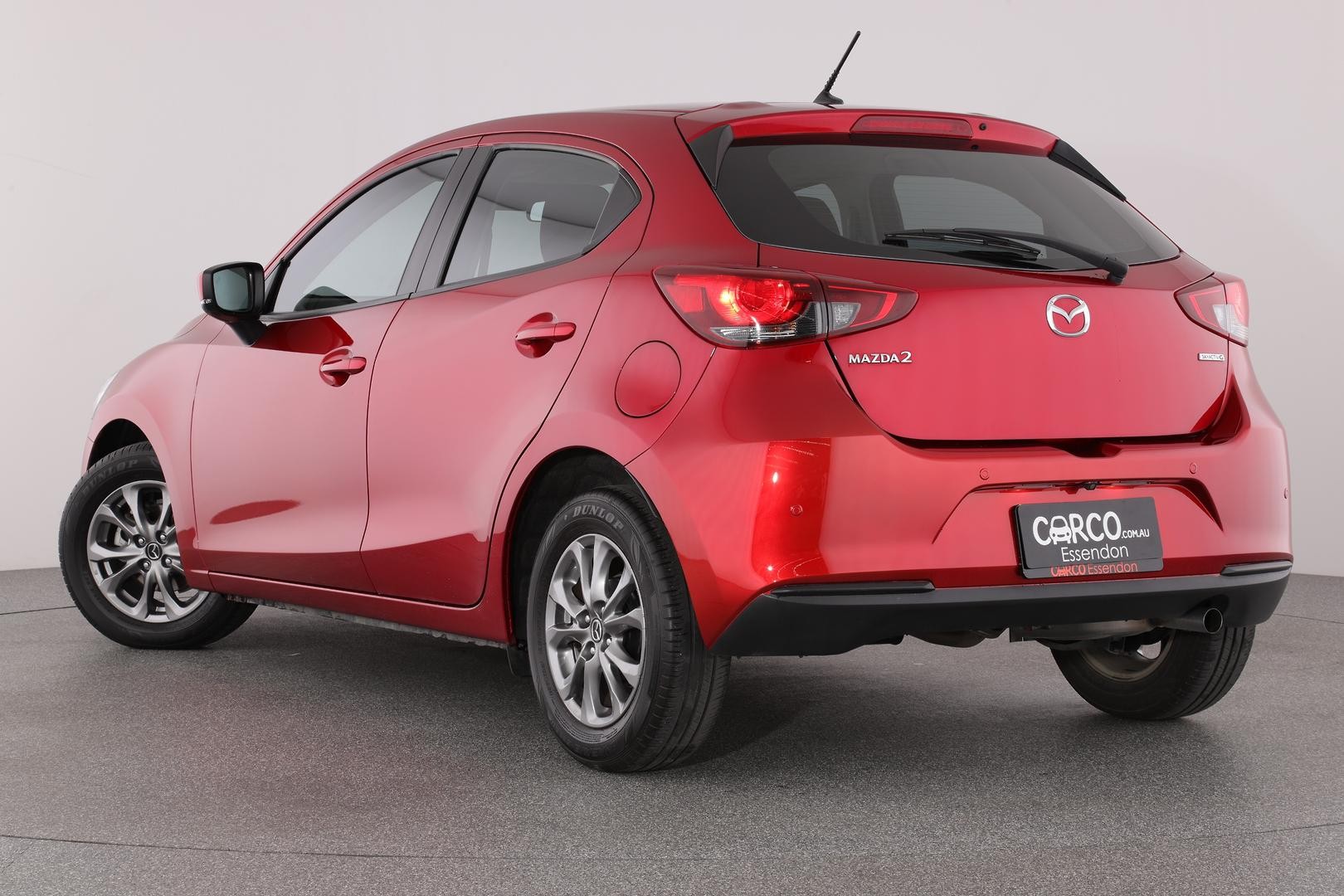 Mazda 2 image 2