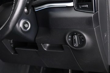 https://dvg-vehicle-assets.s3.amazonaws.com/C002279/12086lu7lqtsqonilx5zel7t4.jpg